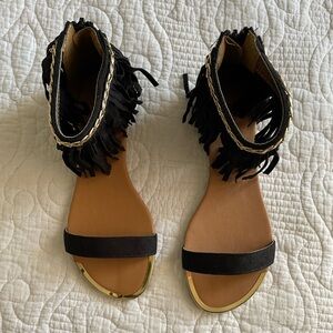 Quipid Lana-382 Black Suede zipper back Sandals with Fringe.